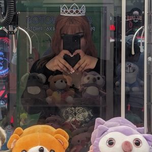 Meet your Posher, Wanda